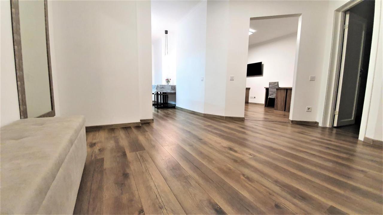 Lux Апартаменты В Киеве Exterior foto
